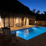 Berceste Apartment *